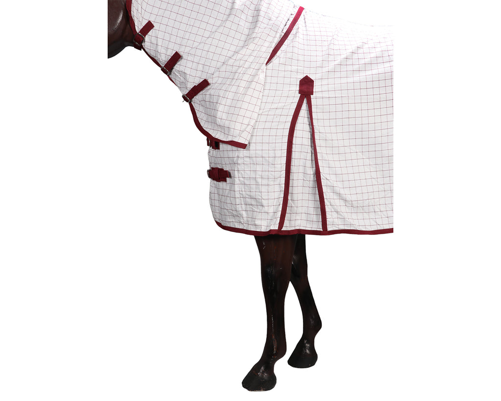 Kool Master Tear-Stop Horse Rug Combo White with Maroon trim - image from side showing shoulder gusset