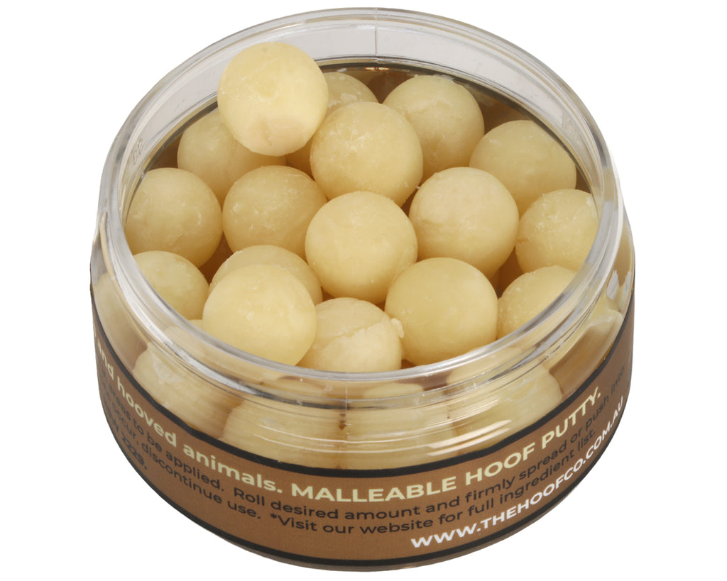 Beeswax Pure Balls: Natural Hoof Defect Management Solution - 40 Pack